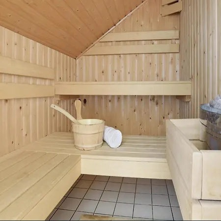 Holiday home On The Water With Veranda Simonshaven