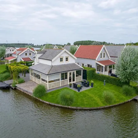 Semesterbostad In South Holland With Private Jetty *
