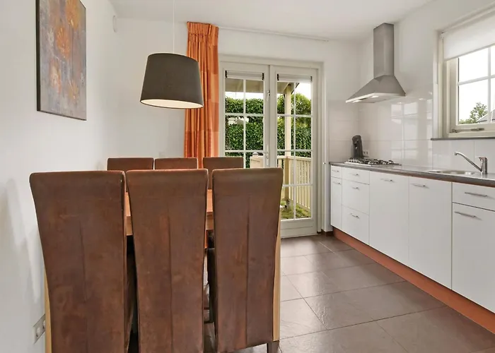 بيت للعطل In South Holland With Private Jetty *